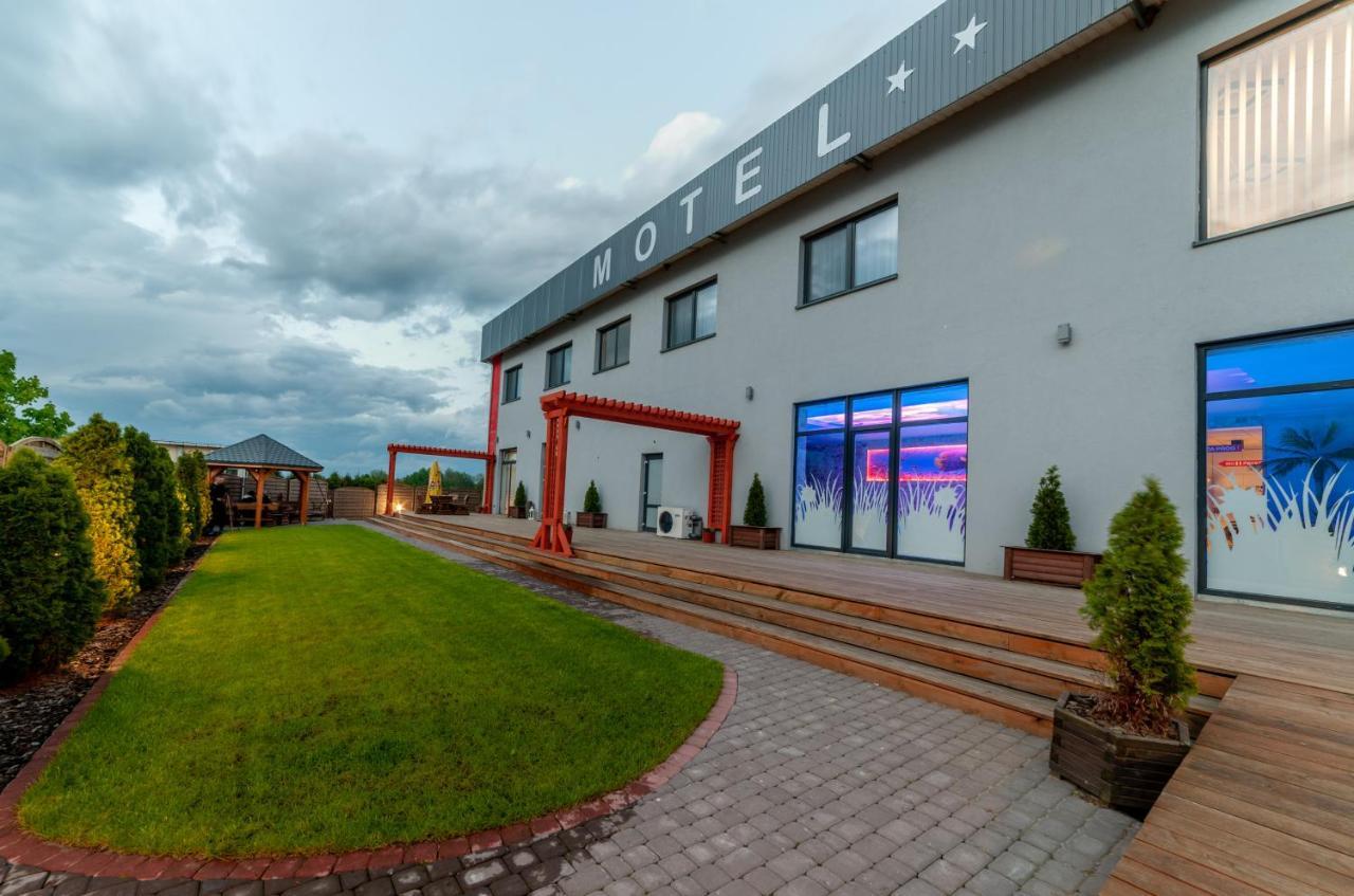 Motel S5 Zbrachlin Exterior photo
