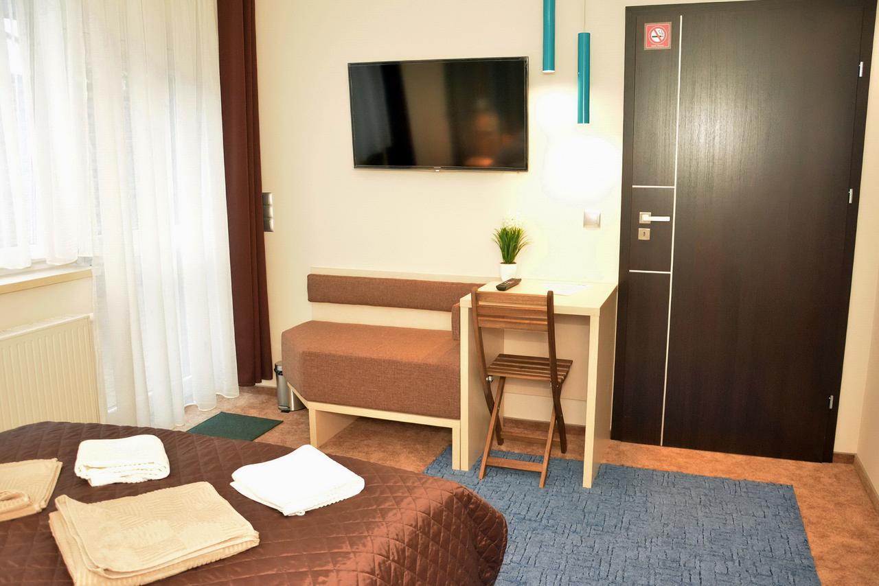 Motel S5 Zbrachlin Exterior photo
